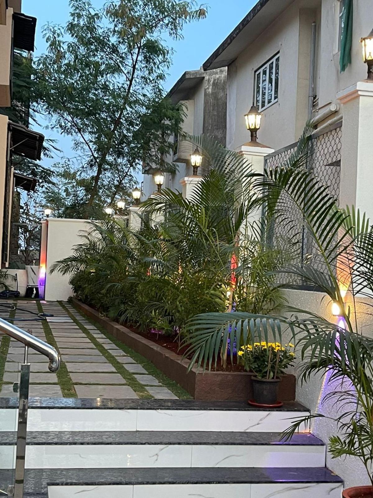 Mannat Villa With Swimming Pool And Garden Lonavala Exterior photo